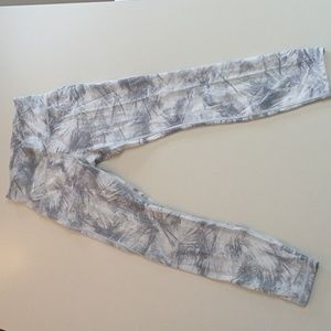 Legging sz 6 Lululemon diamond dye